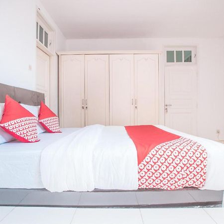 Capital O 332 Residence G17 Kemang Jakarta Extérieur photo
