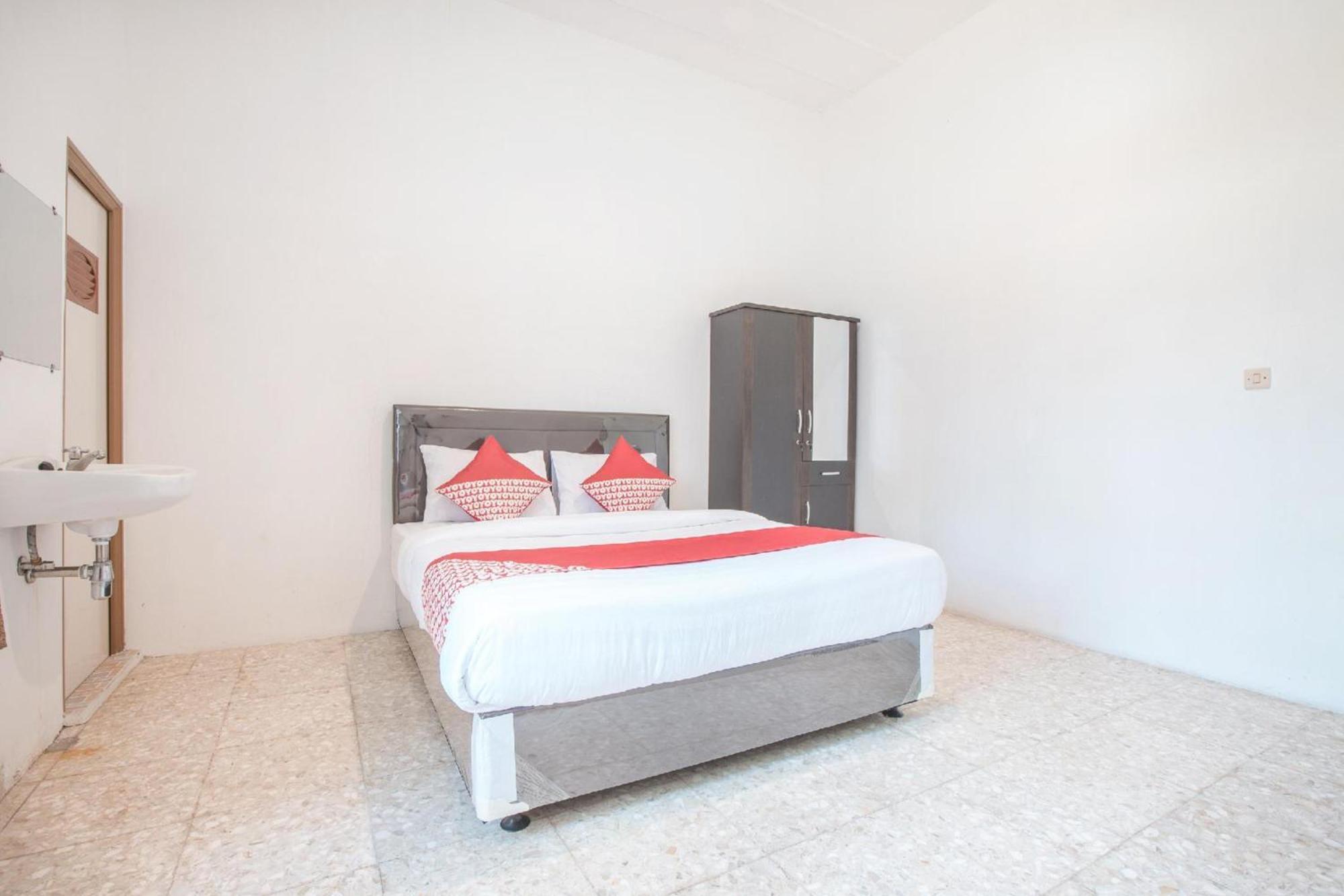 Capital O 332 Residence G17 Kemang Jakarta Extérieur photo
