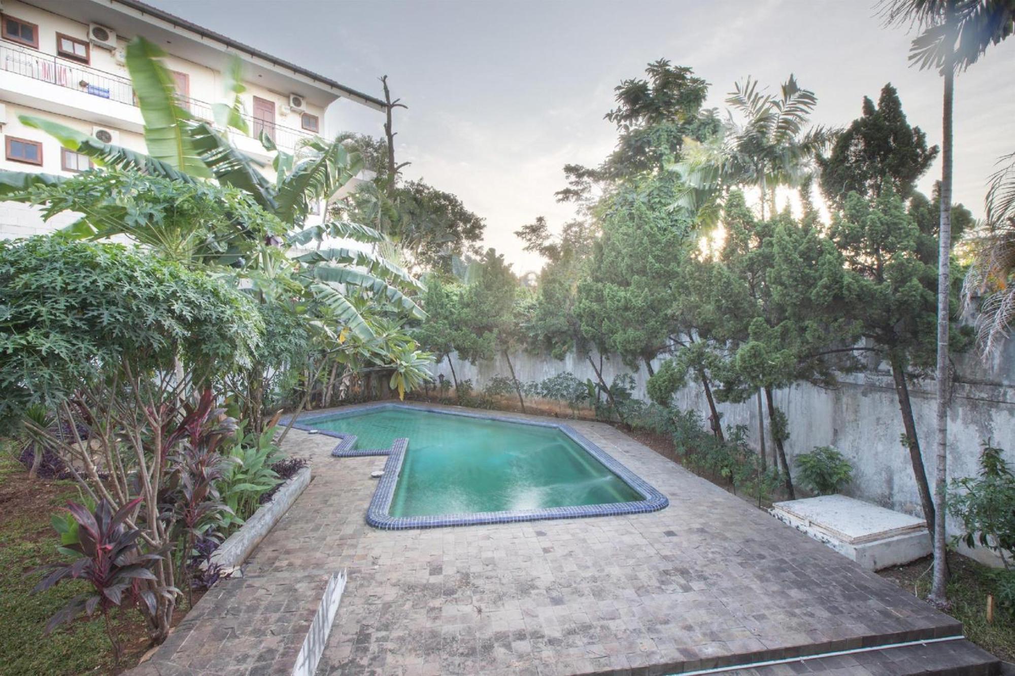 Capital O 332 Residence G17 Kemang Jakarta Extérieur photo